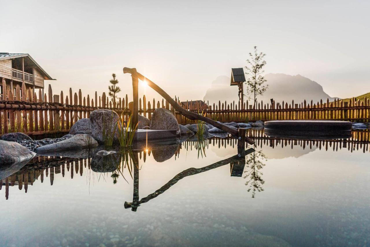 Hotel Goldknopf Alpe Di Siusi Exterior foto