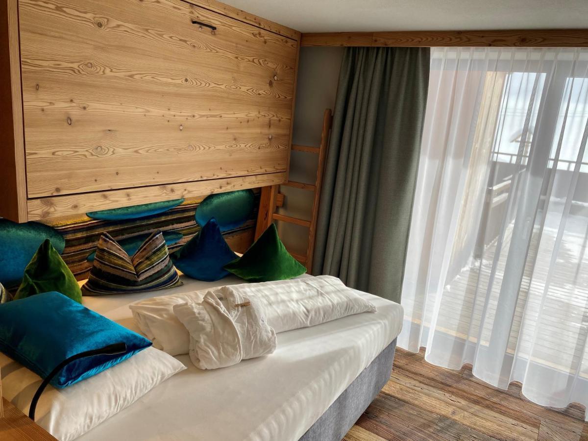 Hotel Goldknopf Alpe Di Siusi Exterior foto